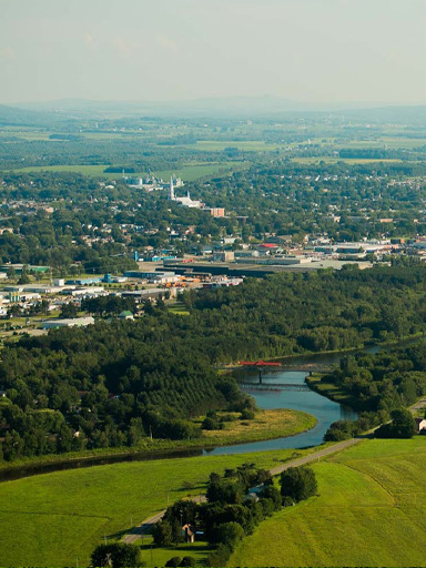 Victoriaville local à louer